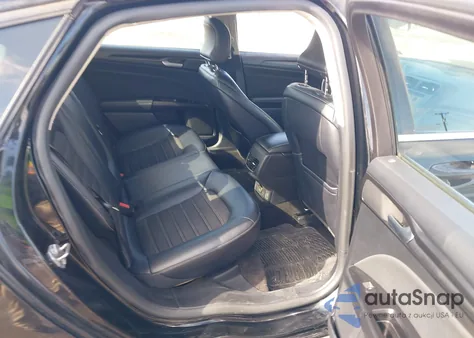 2018 Ford Fusion Se z USA, uszkodzony, nr VIN 3FA6P0HD7JR255605